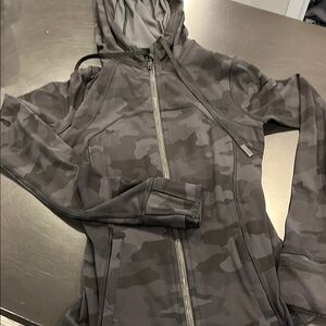 Lululemon performance hoodie in Camo. Full Zip up Hoodie, with zippered pockets